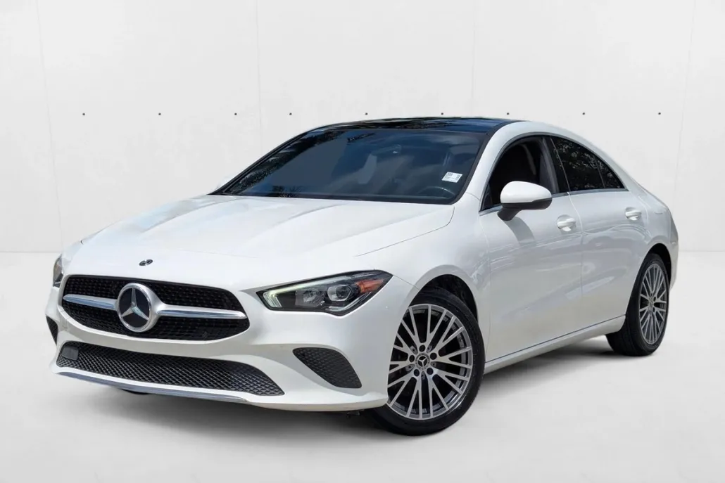 2020 Mercedes Benz CLA 250 photo 1