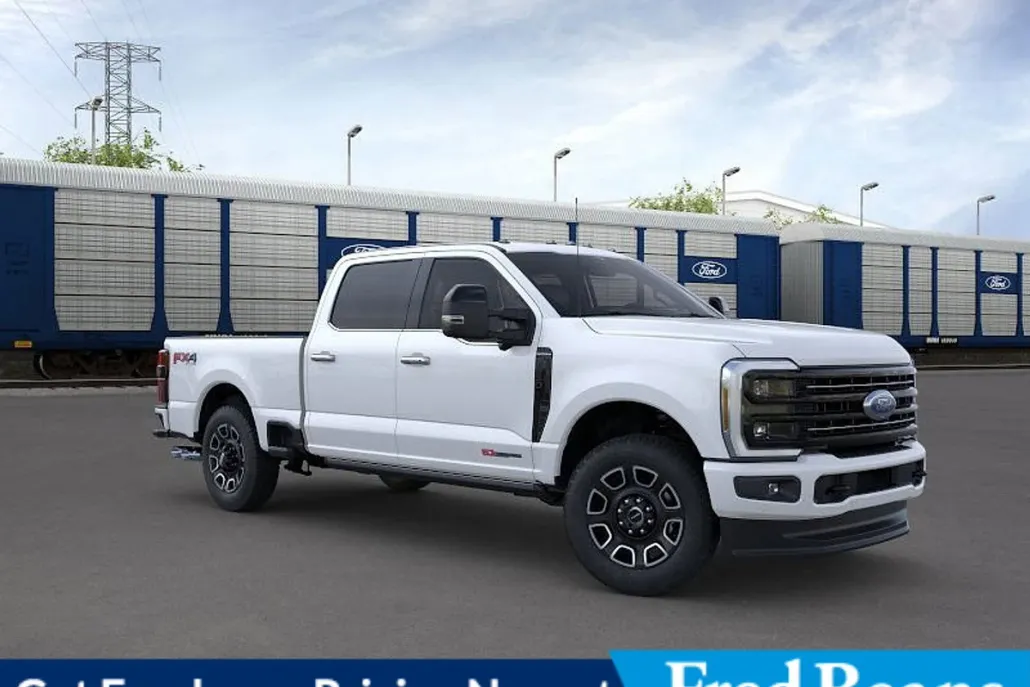 2025 Ford F-250 Platinum photo 1