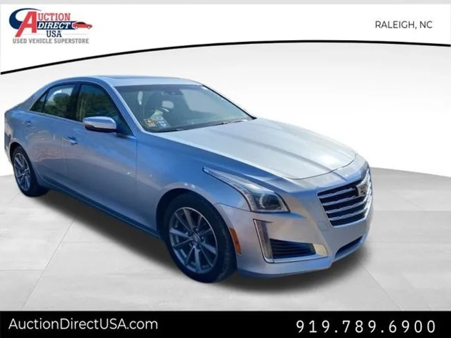 2017 Cadillac CTS Luxury photo 1