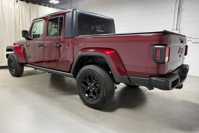 2022 Jeep Gladiator Willys photo 1