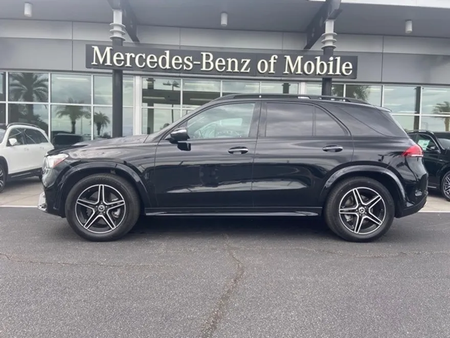 2022 Mercedes Benz GLE 450 4MATIC photo 1
