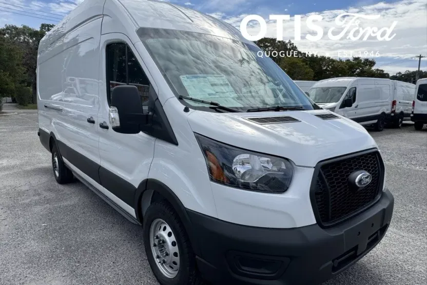 2025 Ford Transit photo 1