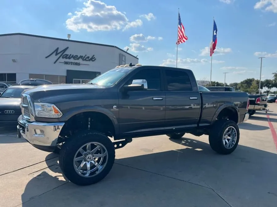 2018 Ram 2500 Laramie photo 1