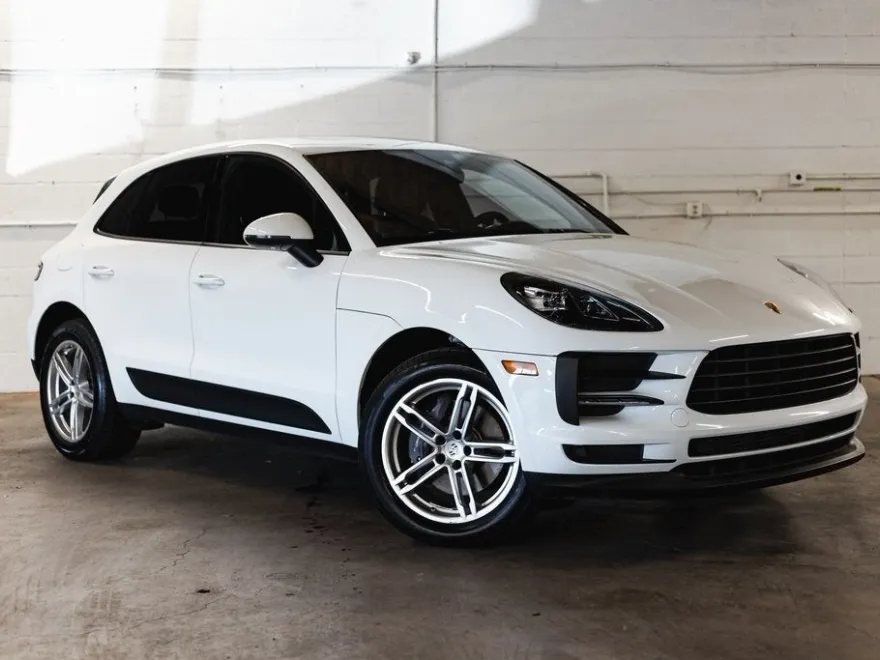 2021 Porsche Macan Base photo 1