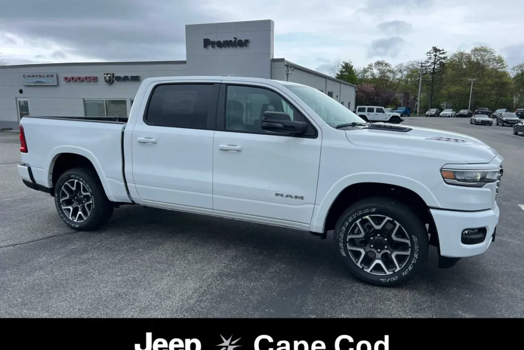 2025 Ram 1500 Laramie photo 1