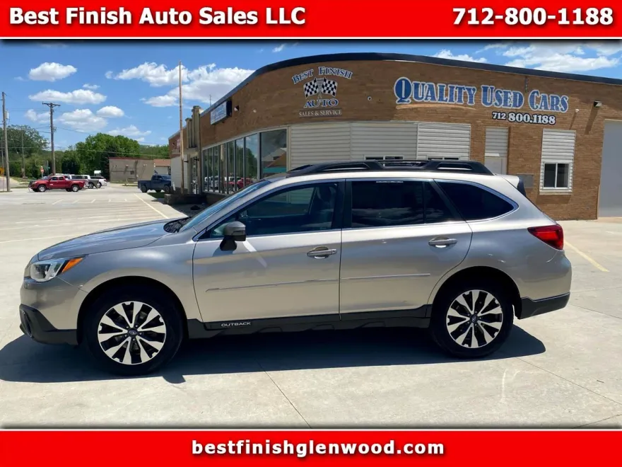 2016 Subaru Outback 2.5i Limited photo 1