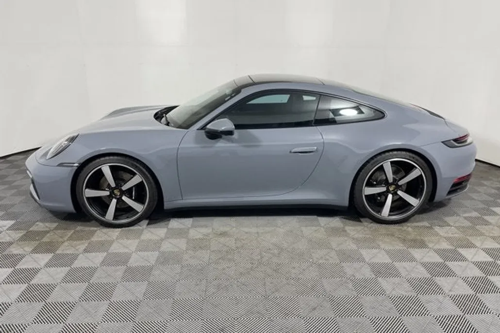 2024 Porsche 911 4S Coupe photo 1