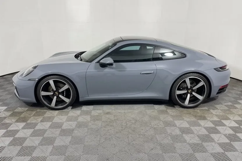 2024 Porsche 911 4S Coupe photo 1