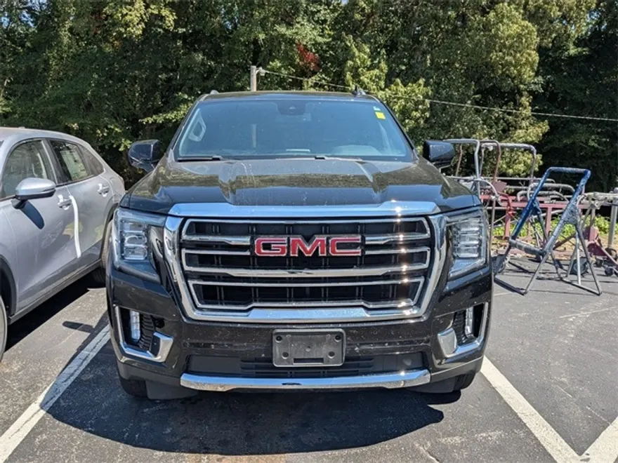 2023 Gmc Yukon SLT photo 1