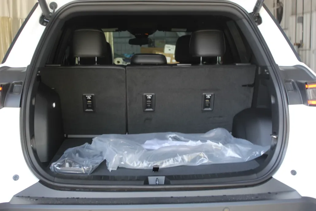 2026 Chevrolet Equinox LT photo 1