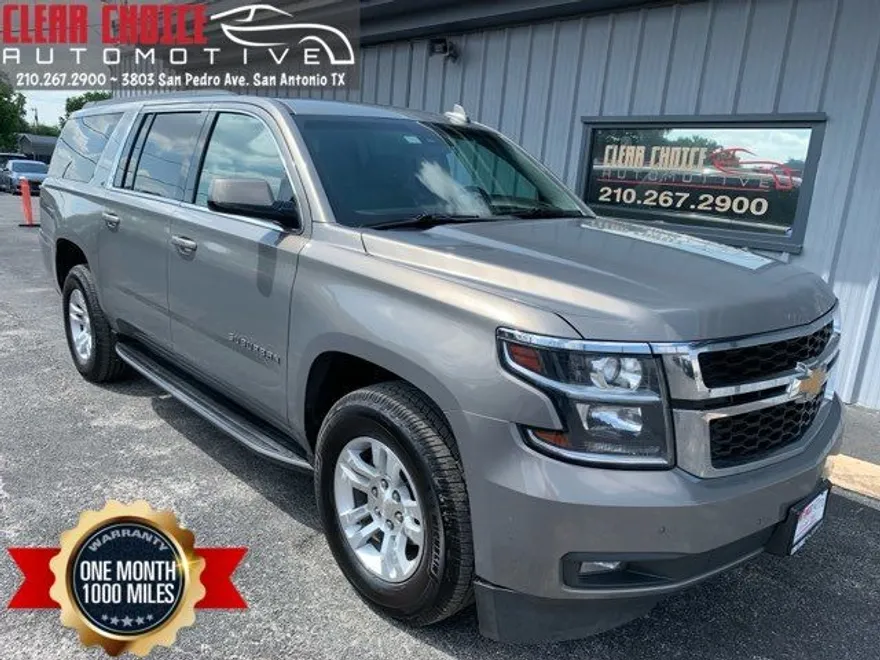 2018 Chevrolet Suburban LT photo 1