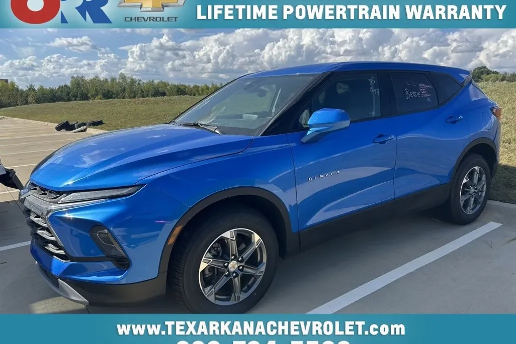 2024 Chevrolet Blazer 2LT photo 1