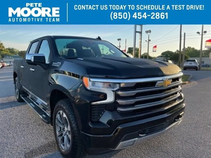 2024 Chevrolet Silverado 1500 High Country photo 1