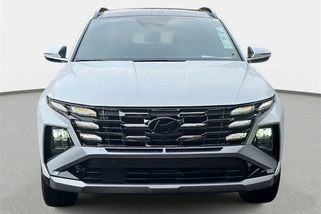 2025 Hyundai Tucson Hybrid Limited photo 1