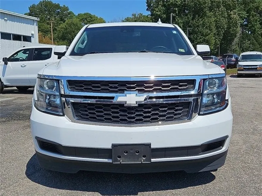 2018 Chevrolet Tahoe LT photo 1
