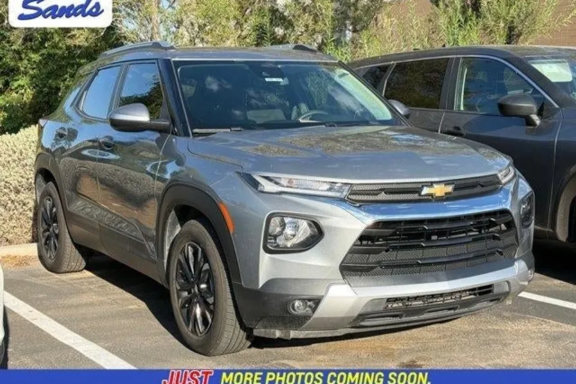 2023 Chevrolet Trailblazer LT photo 1