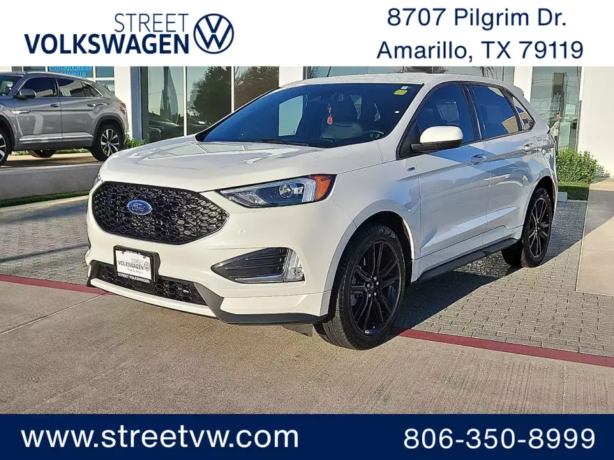 2024 Ford Edge ST photo 1