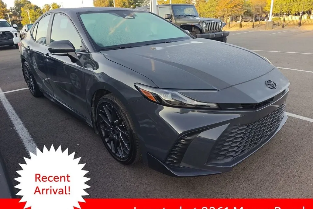 2025 Toyota Camry XSE photo 1