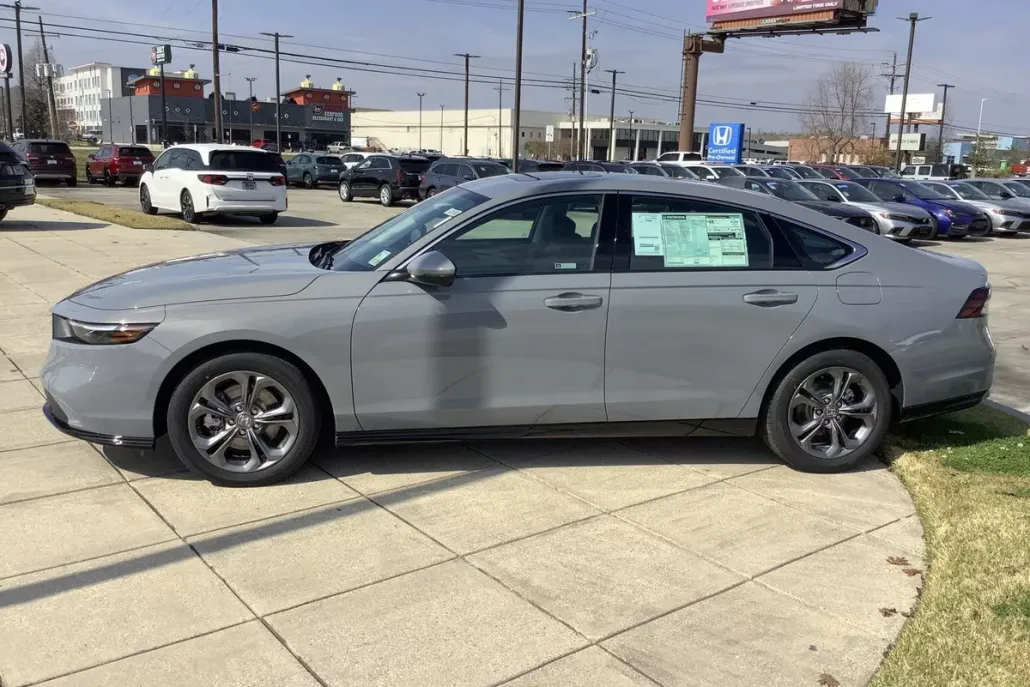 2025 Honda Accord Hybrid EX-L photo 1