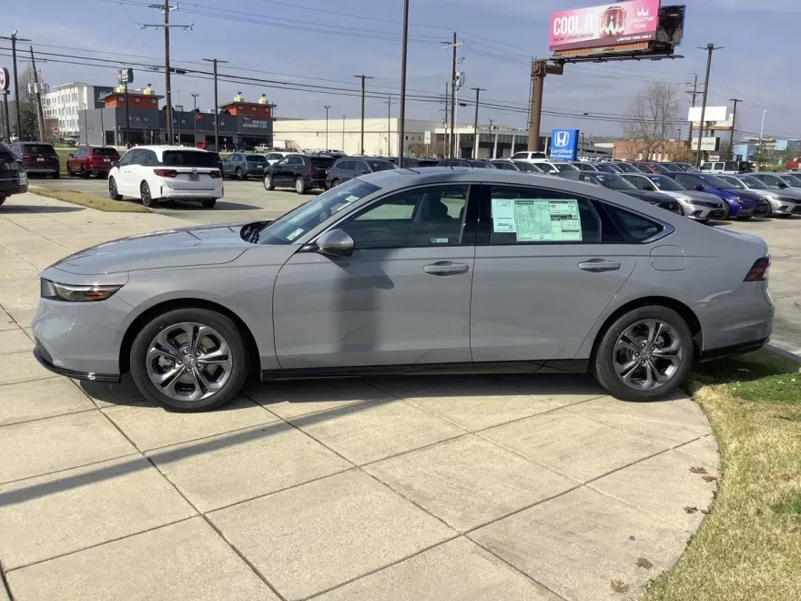 2025 Honda Accord Hybrid EX-L photo 1