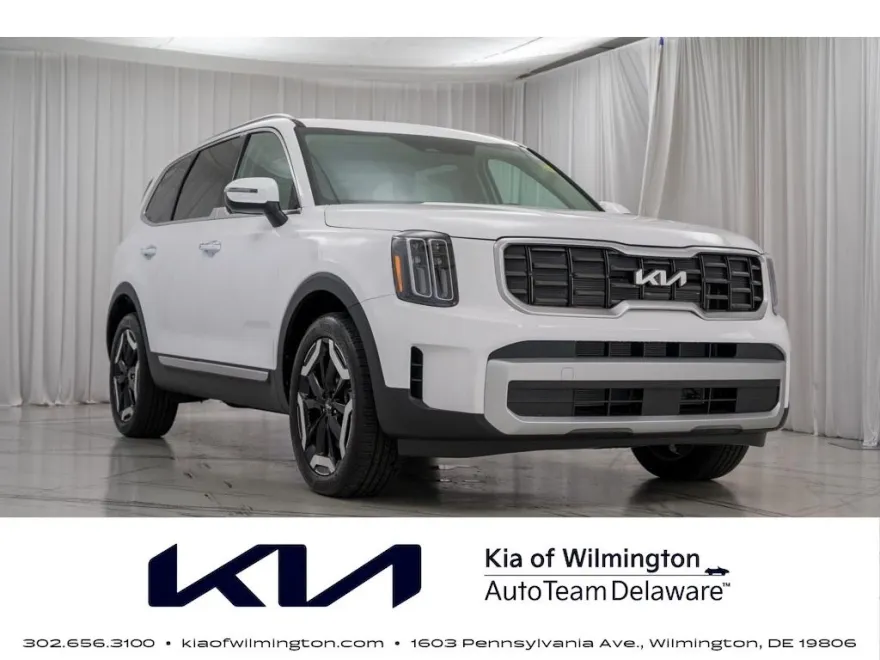 2025 Kia Telluride S photo 1