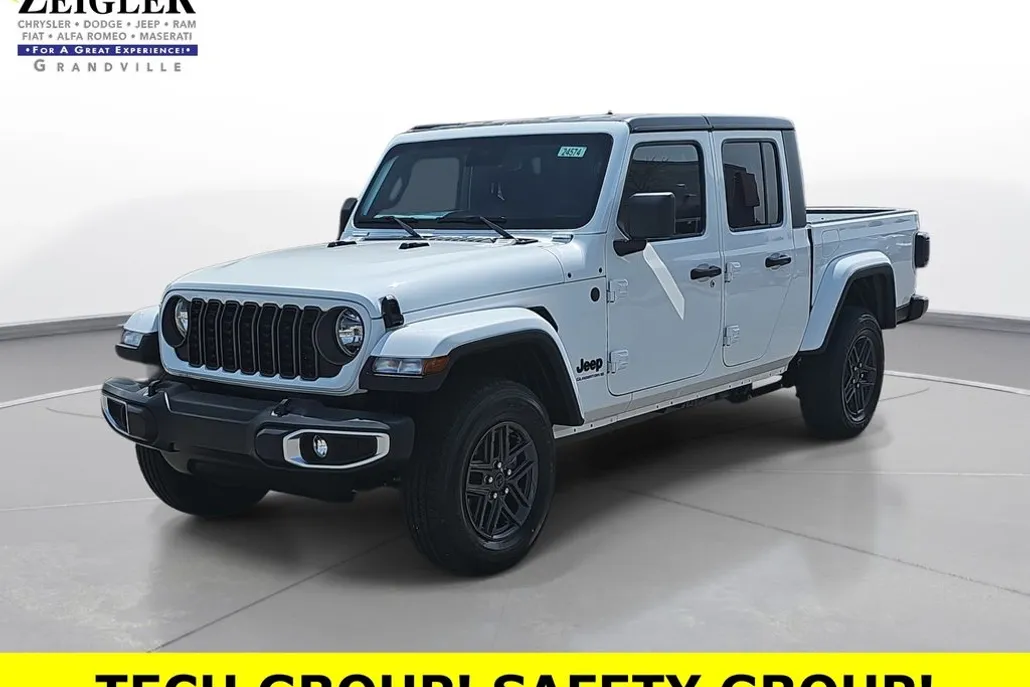 2025 Jeep Gladiator Sport S photo 1