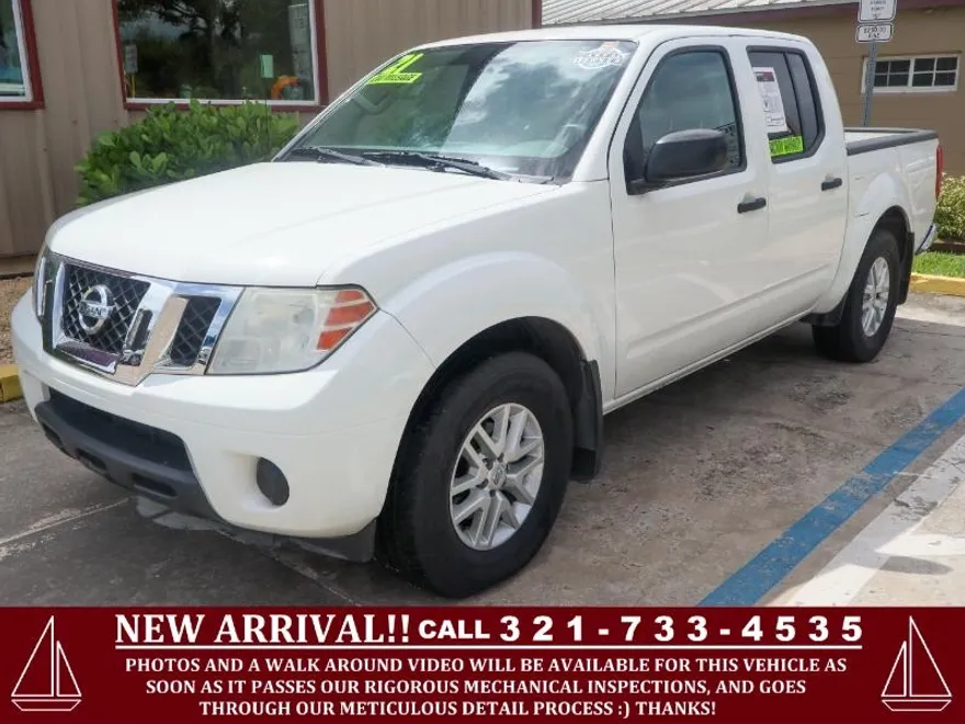 2021 Nissan Frontier Crew Cab SV photo 1