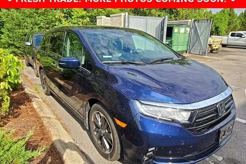 2023 Honda Odyssey Elite photo 1