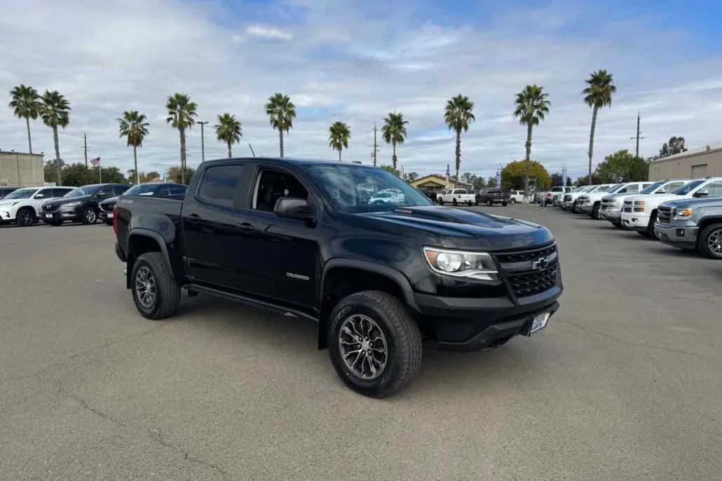 2019 Chevrolet Colorado ZR2 photo 1