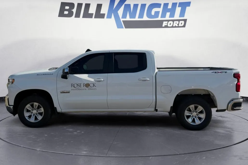 2021 Chevrolet Silverado 1500 LT Texas Edition photo 1