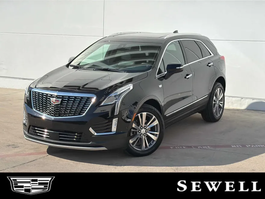 2024 Cadillac XT5 Platinum Premium Luxury photo 1