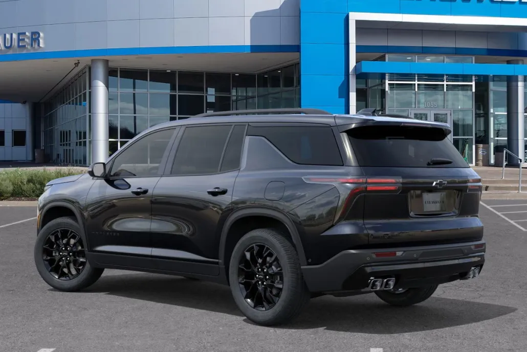 2026 Chevrolet Traverse photo 1