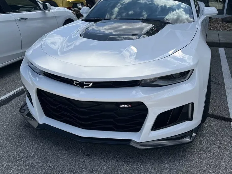 2019 Chevrolet Camaro ZL1 photo 1
