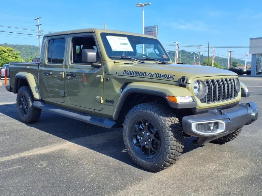 2025 Jeep Gladiator Sport photo 1