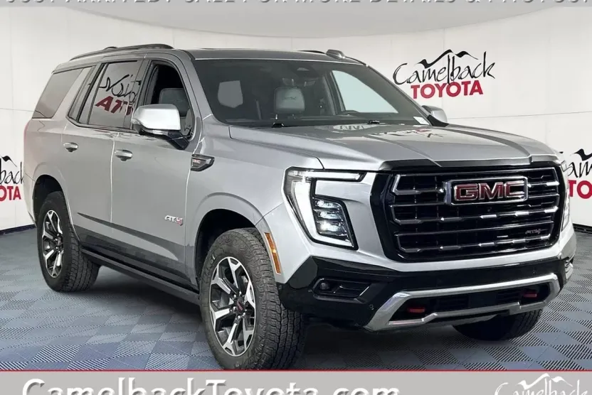 2025 Gmc Yukon AT4 photo 1