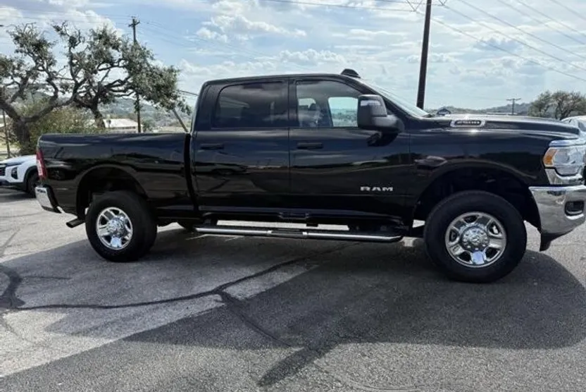 2024 Ram 2500 Big Horn photo 1