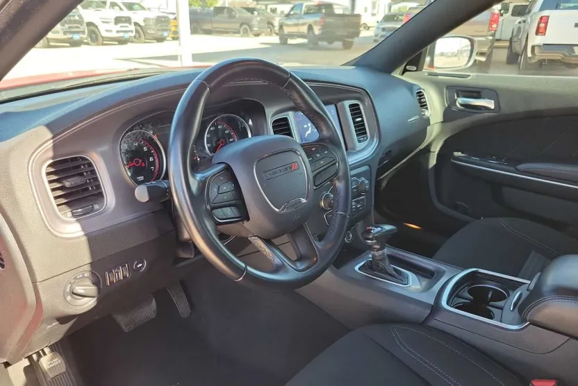 2023 Dodge Charger SXT photo 1