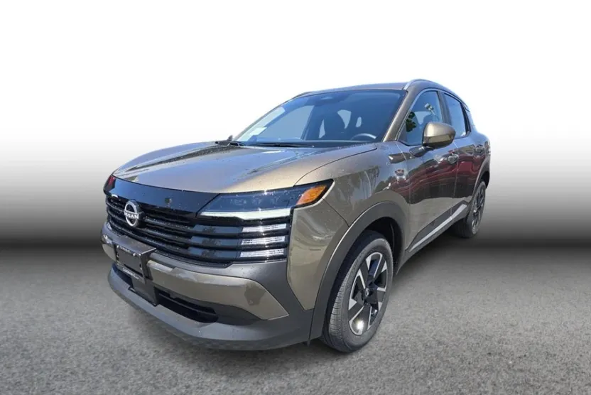 2025 Nissan Kicks SV photo 1