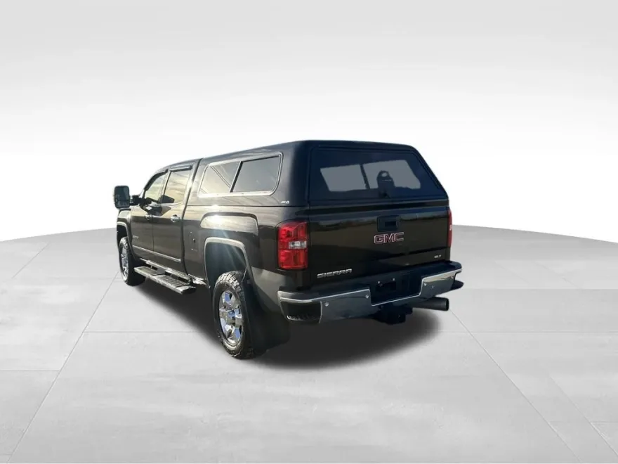 2018 Gmc Sierra SLT photo 1