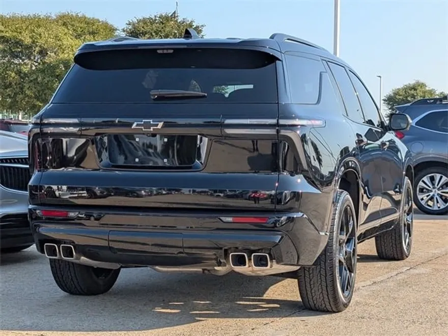 2024 Chevrolet Traverse RS photo 1