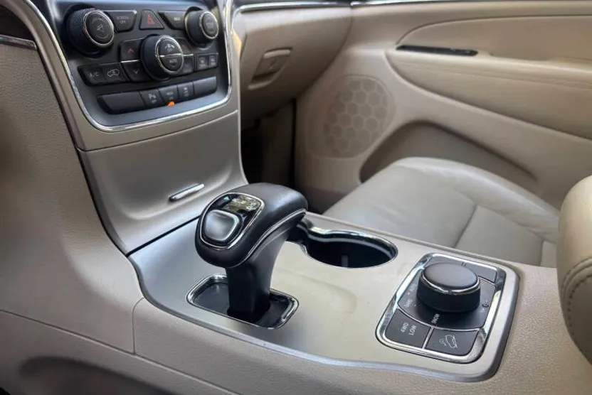 2014 Jeep Grand Cherokee Limited photo 1