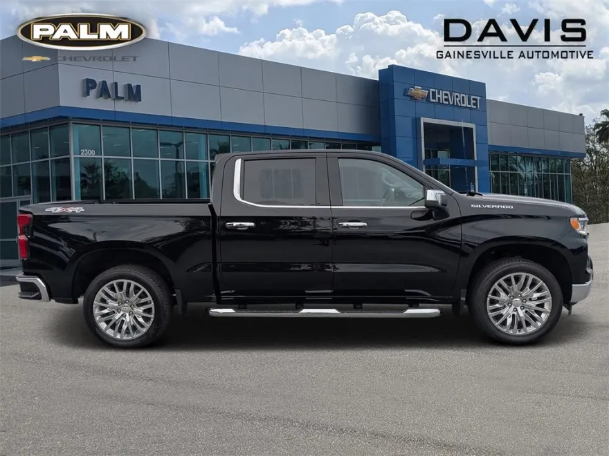 2025 Chevrolet Silverado 1500 LTZ photo 1