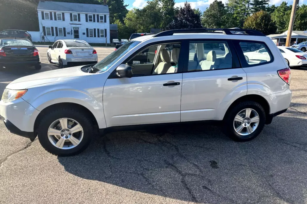 2013 Subaru Forester 2.5X photo 1
