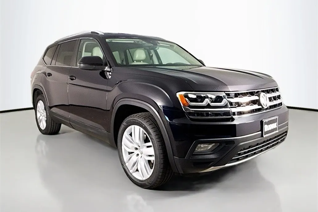 2019 Volkswagen Atlas SE photo 1