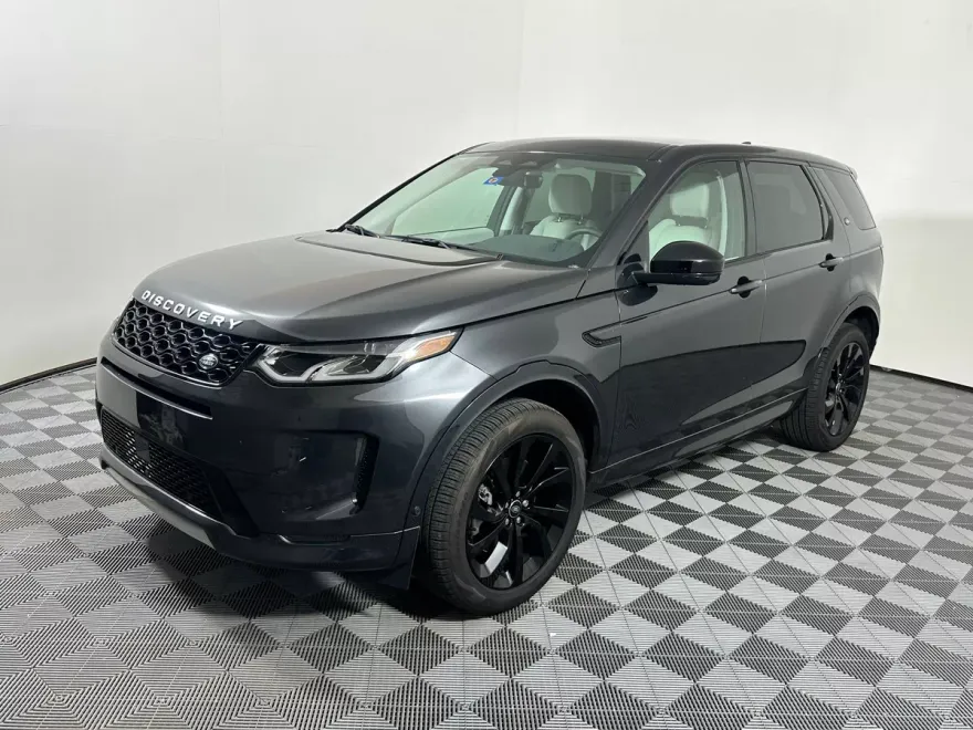 2025 Land Rover Discovery Sport S photo 1