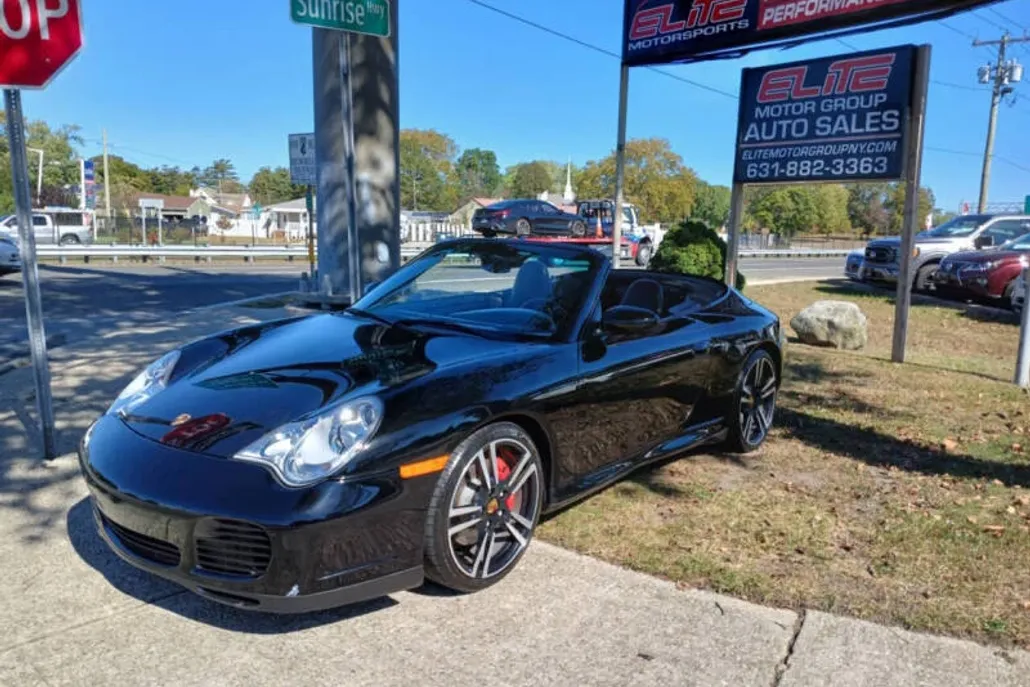 2004 Porsche 911 4S photo 1