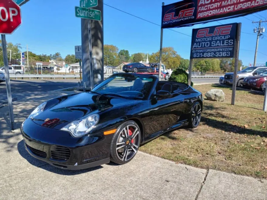 2004 Porsche 911 4S photo 1