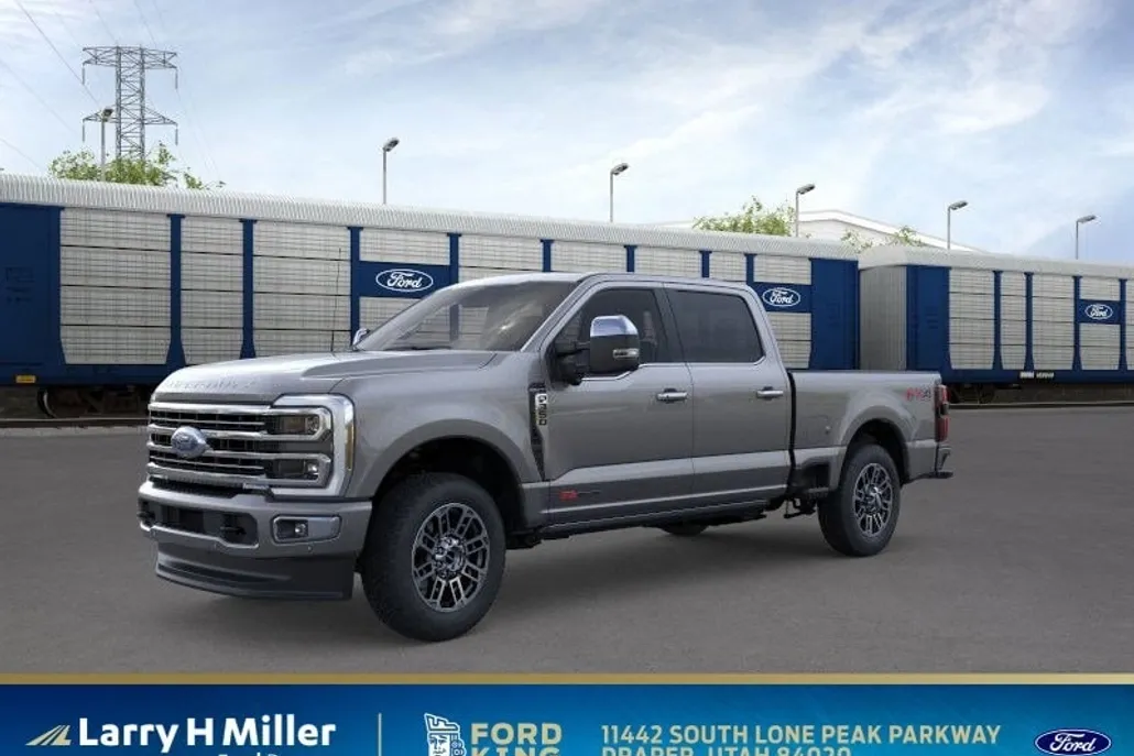 2026 Ford F-350 Platinum photo 1