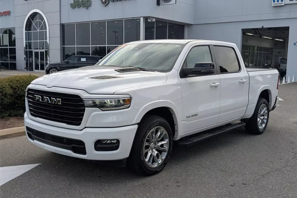 2025 Ram 1500 Laramie photo 1