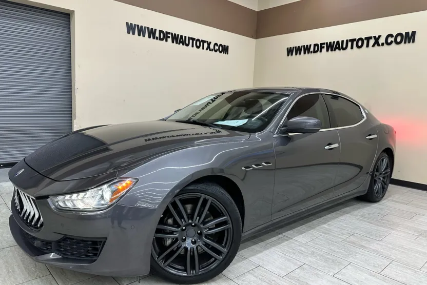 2018 Maserati Ghibli Base photo 1